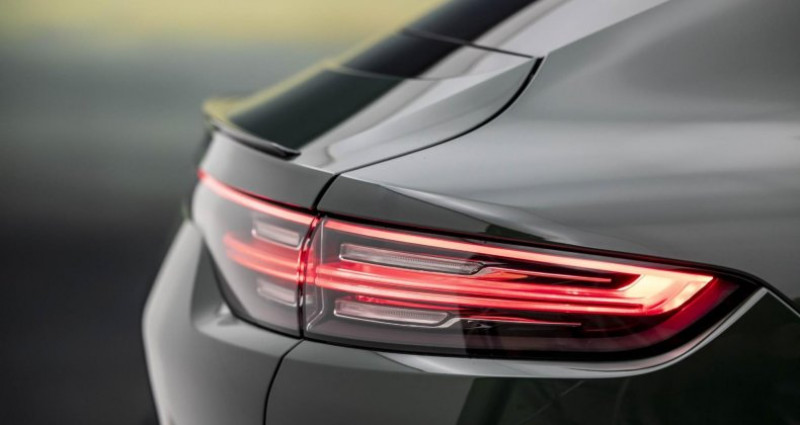 Porsche Cayenne E-Hybrid COUPE PHASE 1 V6 3.0 462 BVA Tiptronic S |  26.532E 2022 - photo n°6 Porsche Cayenne E-Hybrid COUPE PHASE 1 V6 3.0 462 BVA Tiptronic S |  26.532E  occasion à Saint-Égrève - photo n°6